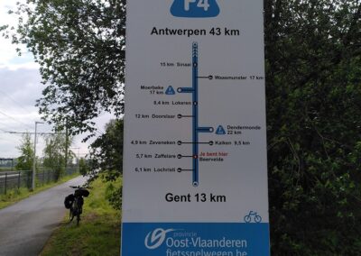 Moerbeke, on the F4 between Antwerp and Ghent